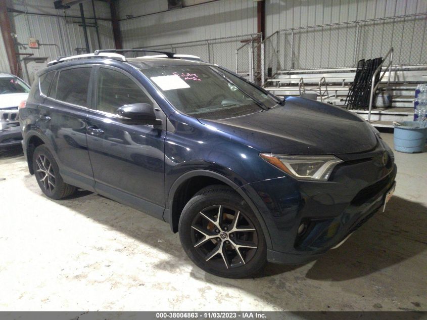 2018 TOYOTA RAV4 SE - JTMJFREV5JJ256187