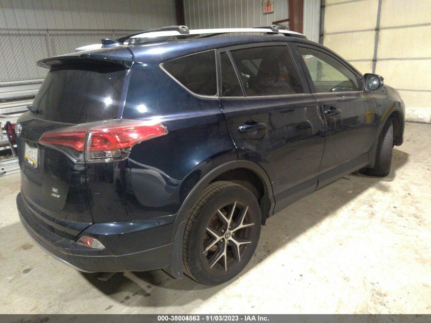2018 TOYOTA RAV4 SE - JTMJFREV5JJ256187