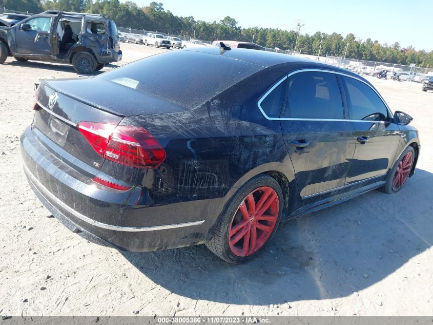 2017 VOLKSWAGEN PASSAT 1.8T R-LINE - 1VWDT7A31HC080779