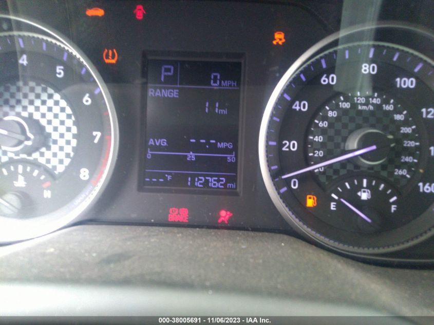 2019 HYUNDAI ELANTRA SE - 5NPD74LF0KH468532