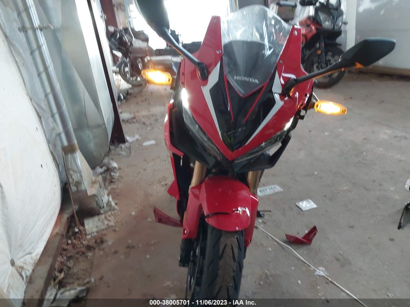 VIN MLHPC6256P5400267 2023 HONDA CBR500 RA
