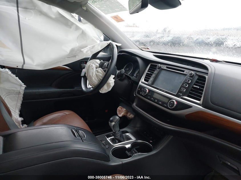 VIN 5TDDZRFH1HS361027 2017 TOYOTA HIGHLANDER LIMITED