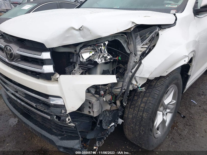 VIN 5TDDZRFH1HS361027 2017 TOYOTA HIGHLANDER LIMITED