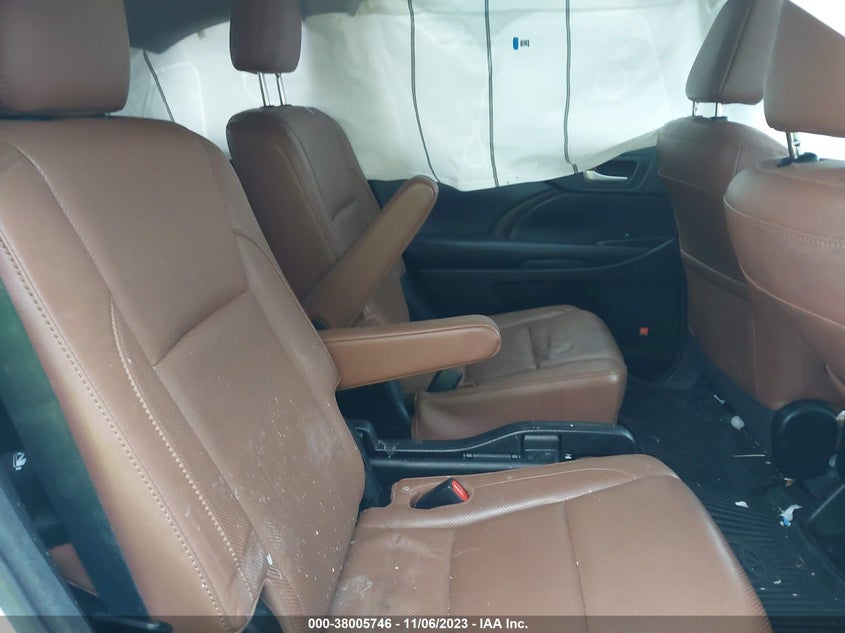 VIN 5TDDZRFH1HS361027 2017 TOYOTA HIGHLANDER LIMITED