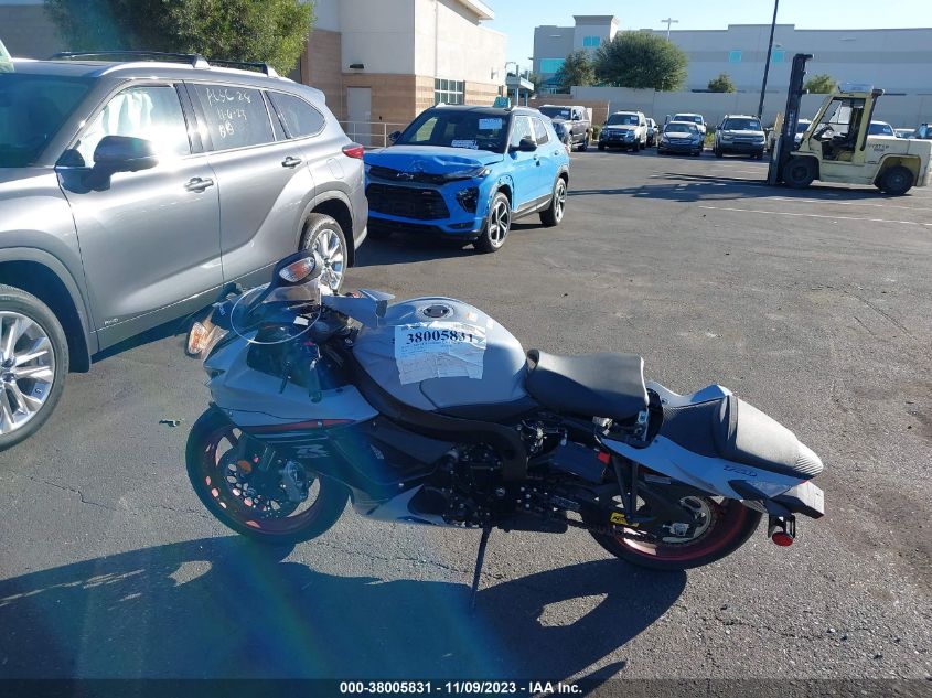 2023 SUZUKI GSX-R750 JS1GR7MA5P7100655