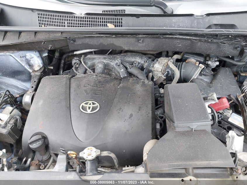 VIN 5TDDZRFH4JS806916 2018 TOYOTA HIGHLANDER LIMITED/LTD PLATINUM