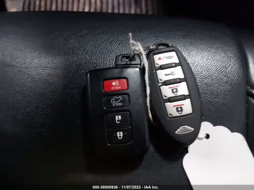 2018 TOYOTA HIGHLANDER XLE - 5TDJZRFH4JS532412