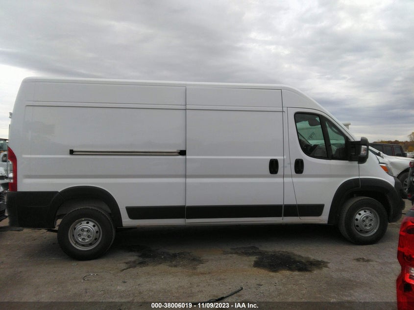 VIN 3C6LRVDG0PE588174 2023 RAM PROMASTER 2500 2500 HIGH
