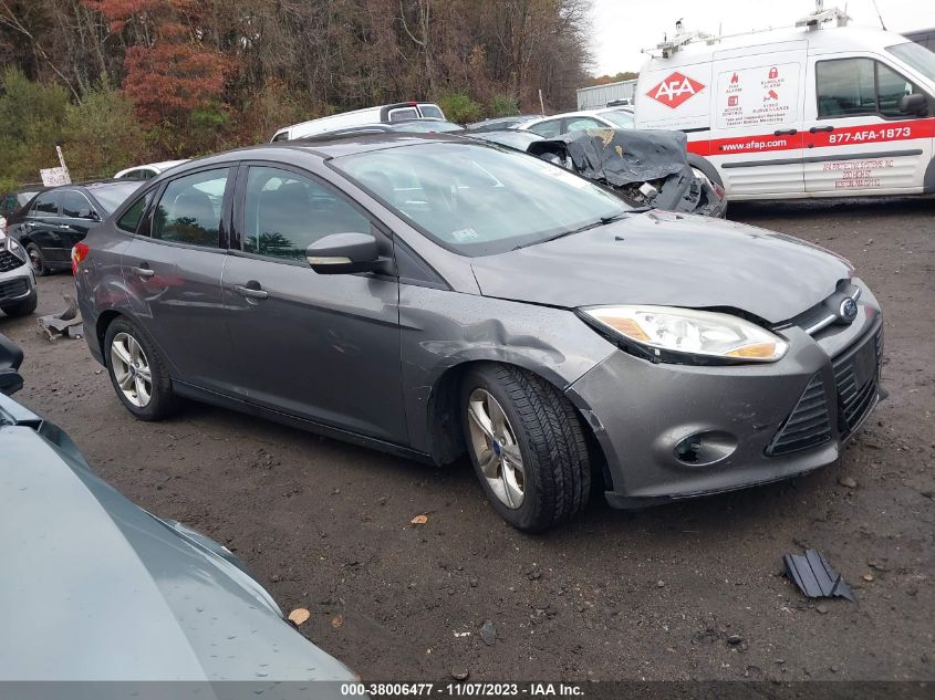 2014 FORD FOCUS SE - 1FADP3F27EL221923