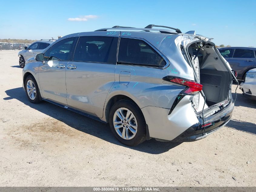 5TDZRKEC8NS111346 2022 TOYOTA SIENNA, photo no. 3