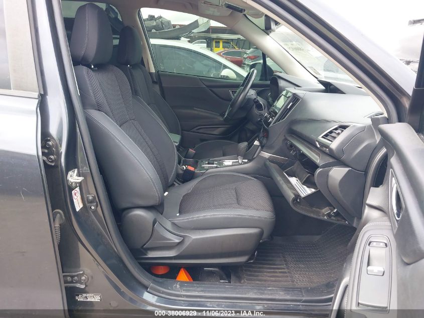 2019 SUBARU FORESTER PREMIUM - JF2SKAEC9KH544157