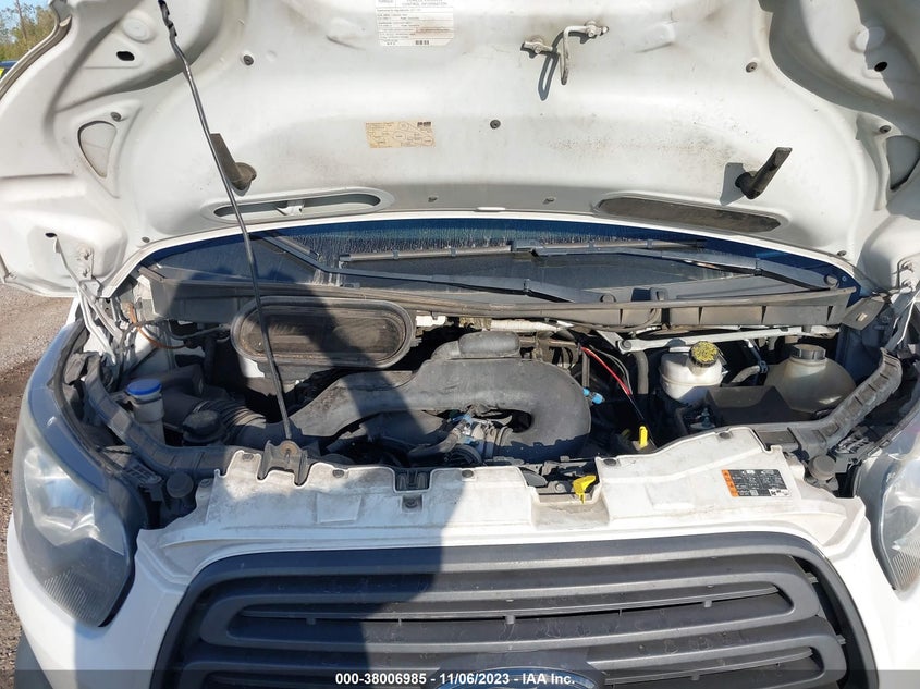 VIN 1FTYR2XM1HKB06843 2017 FORD TRANSIT-250