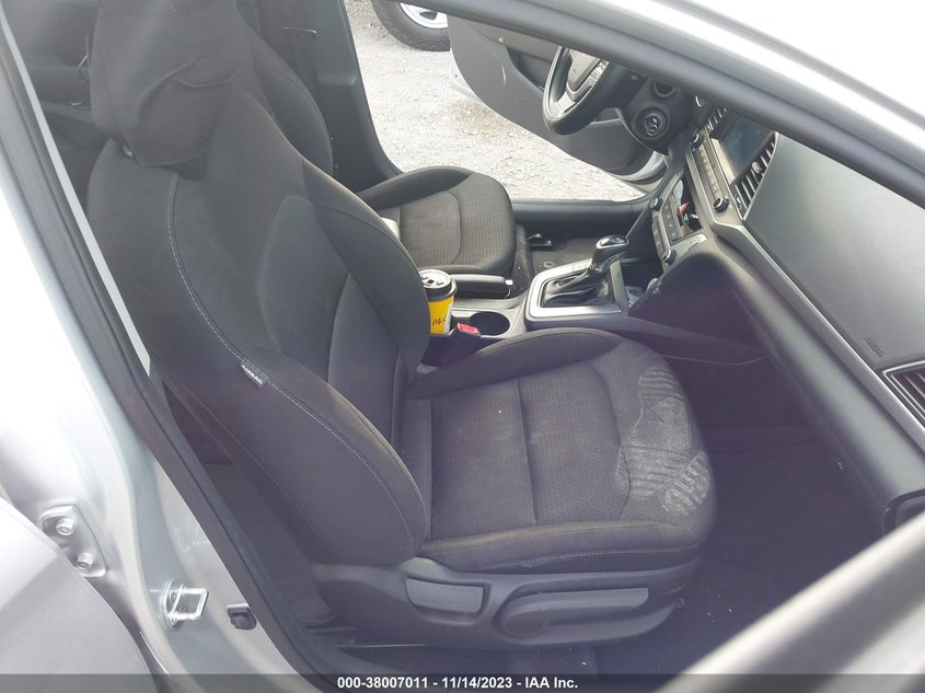 VIN 5NPD84LF9JH386813 2018 HYUNDAI ELANTRA SEL/VALUE/LIMITED