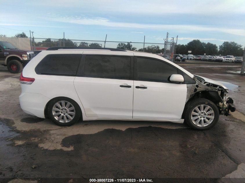 2014 TOYOTA SIENNA LTD/XLE - 5TDDK3DC5ES086766