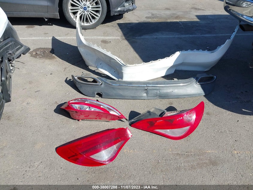 VIN WDDSJ4EB9KN700117 2019 MERCEDES-BENZ CLA CLA 250