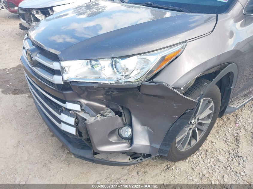 2017 TOYOTA HIGHLANDER SE/XLE - 5TDKZRFH1HS194451