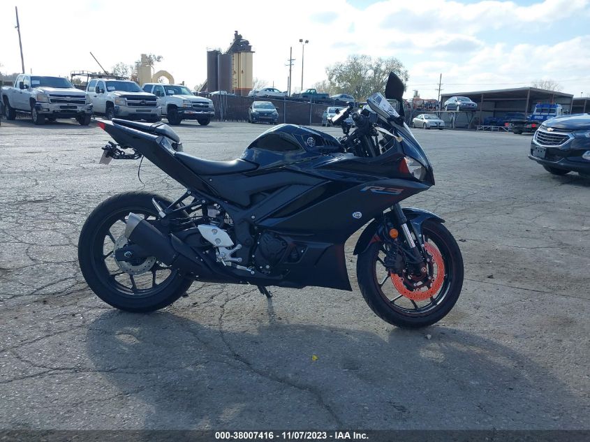 2023 YAMAHA YZFR3 A MH3RH18Y6PK013299