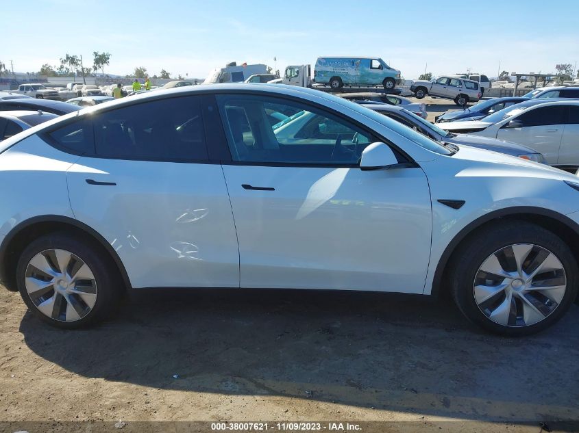 2022 TESLA MODEL Y - 7SAYGDEE0NF512072