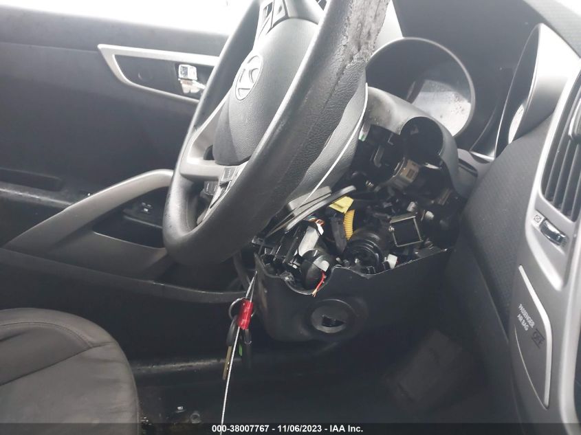 2016 HYUNDAI VELOSTER - KMHTC6AD5GU274835
