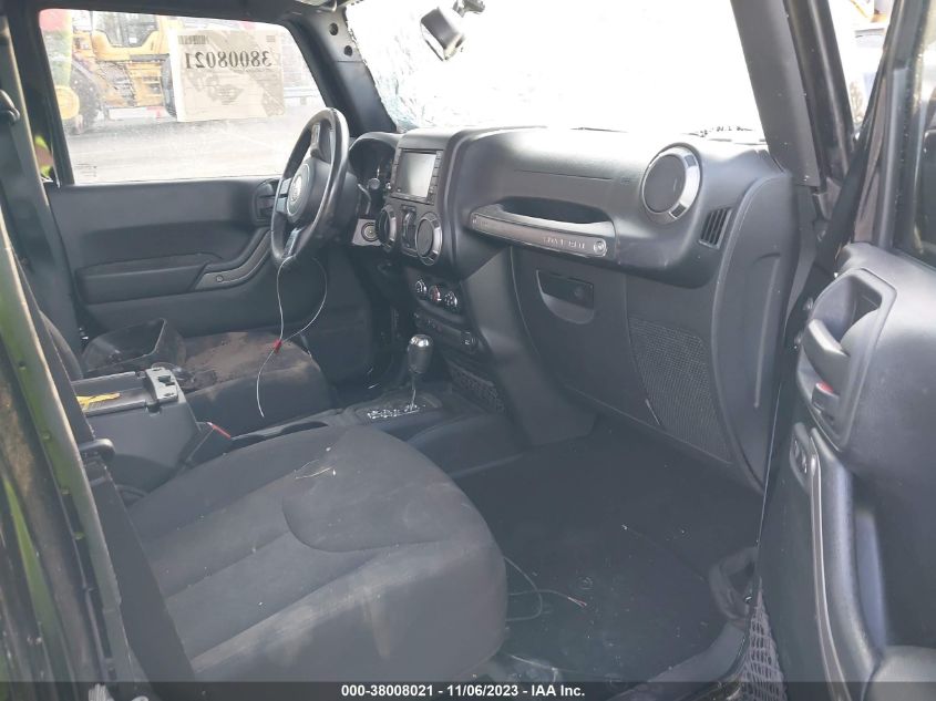2016 JEEP WRANGLER UNLIMITED SPORT - 1C4BJWDG6GL315474