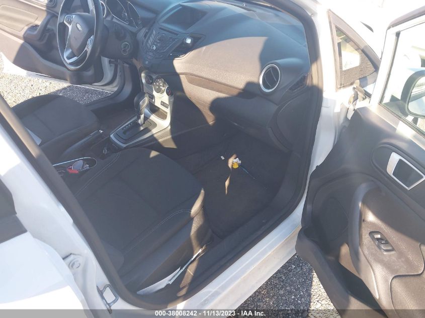 2015 FORD FIESTA SE - 3FADP4EJ3FM167728