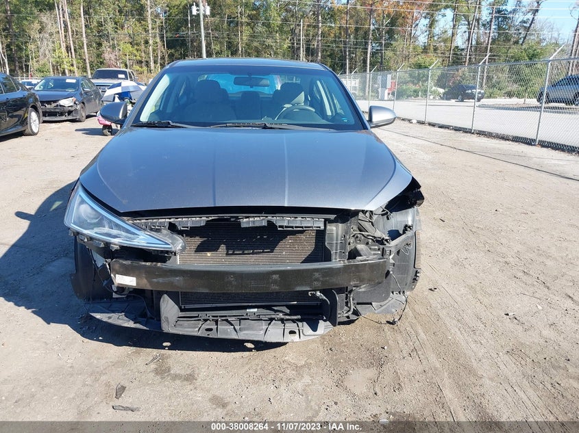 VIN 5NPD74LF5KH432268 2019 HYUNDAI ELANTRA SE