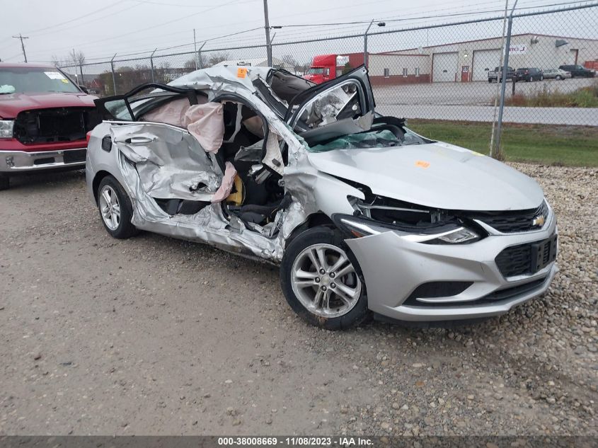 2018 CHEVROLET CRUZE LT - 1G1BE5SM4J7209864