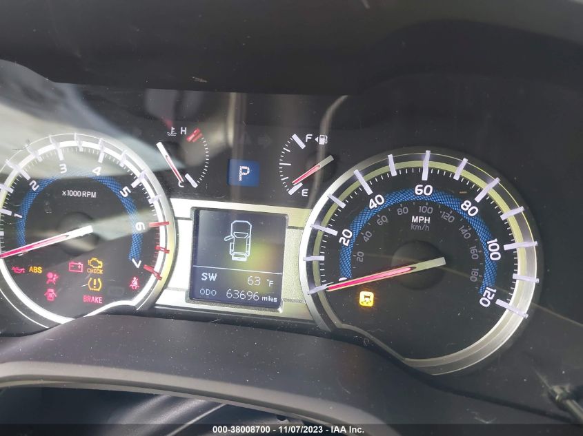 2018 TOYOTA 4RUNNER SR5 - JTEBU5JR3J5518868