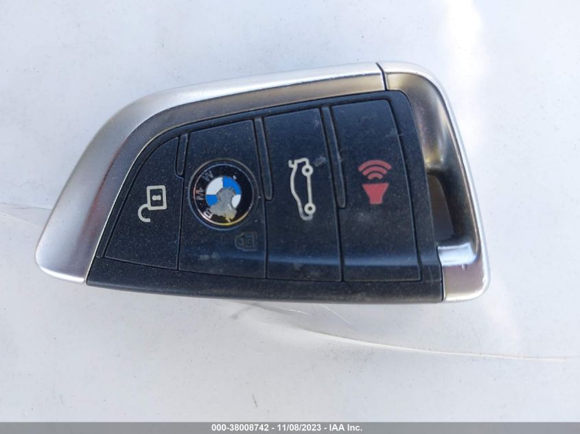 2016 BMW X1 XDRIVE28I - WBXHT3C39G5E55269