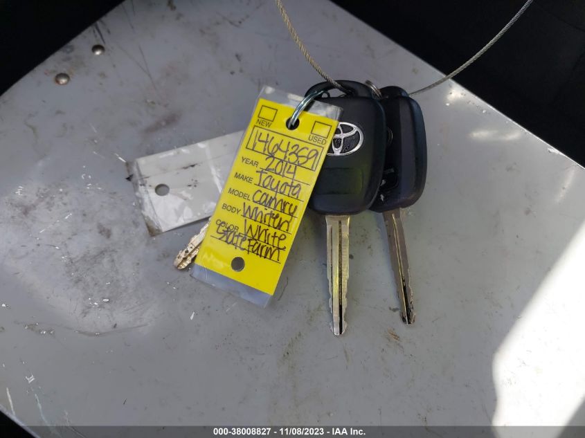 2014 TOYOTA CAMRY SE - 4T1BF1FK4EU818400