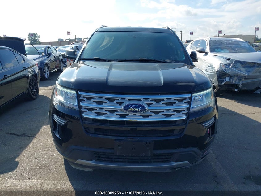 VIN 1FM5K7D86JGC94288 2018 FORD EXPLORER XLT