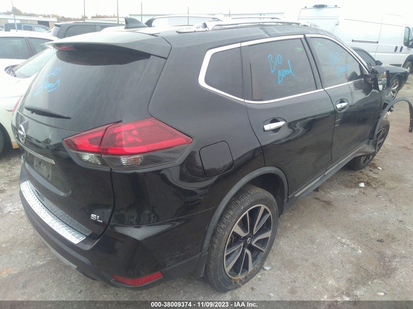 VIN JN8AT2MT0JW468809 2018 NISSAN ROGUE S/SL/SV