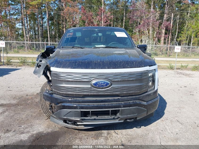 2023 FORD F-150 LIGHTNING LARIAT 1FTVW1EV5PWG14032
