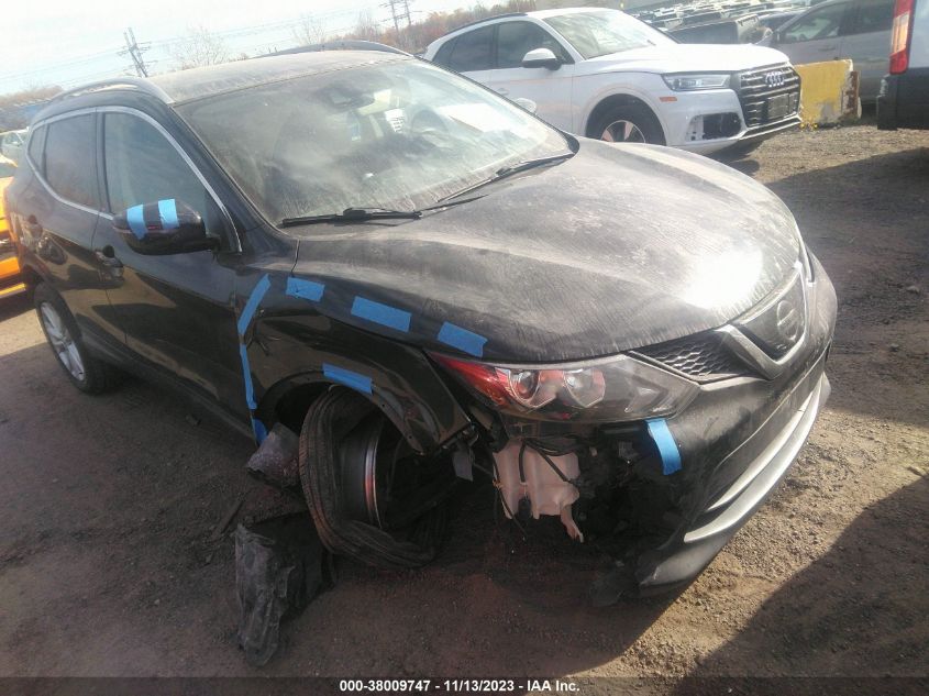 Lot #2525407557 2019 NISSAN ROGUE SPORT SV salvage car