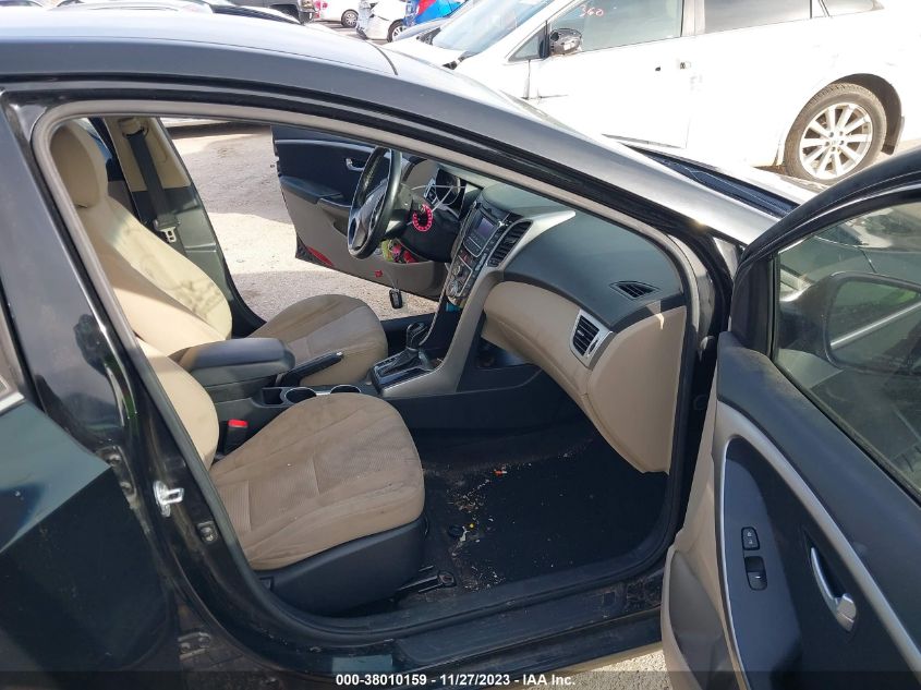 2013 HYUNDAI ELANTRA GT - KMHD35LE1DU106271