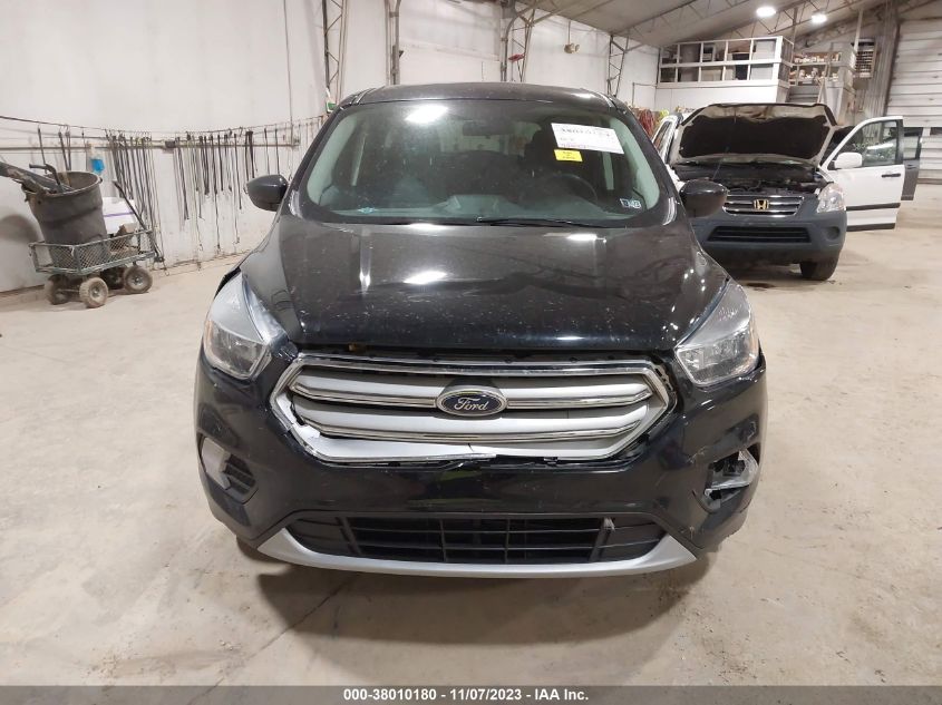 2019 FORD ESCAPE SE - 1FMCU9GD0KUA23719