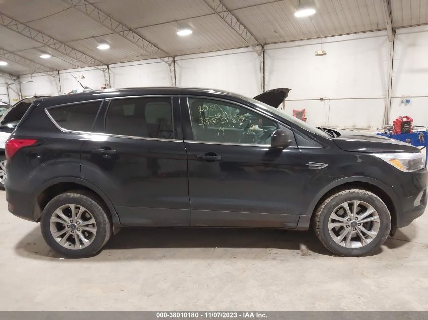 2019 FORD ESCAPE SE - 1FMCU9GD0KUA23719