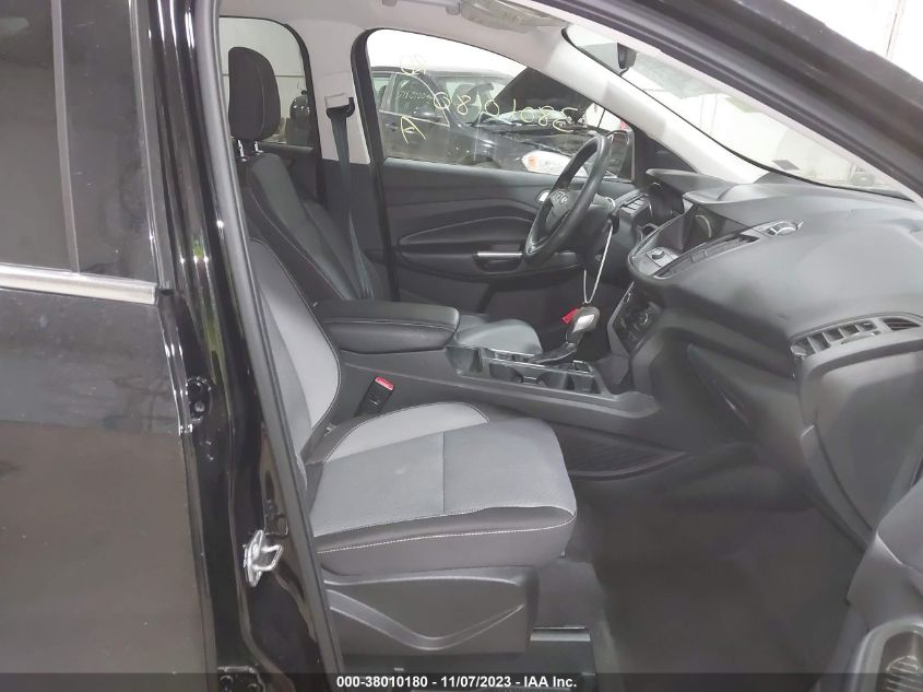 2019 FORD ESCAPE SE - 1FMCU9GD0KUA23719