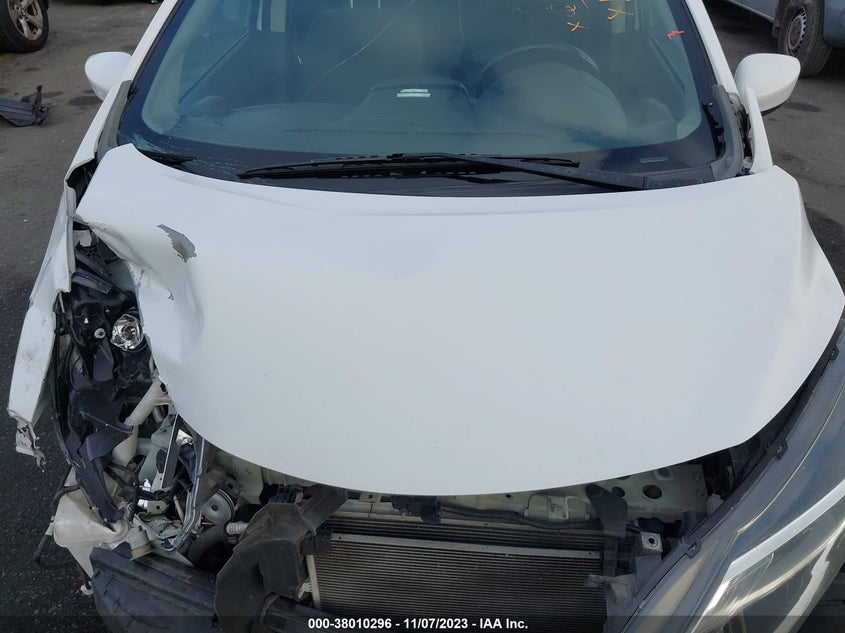VIN 3N1CE2CP2KL363847 2019 NISSAN VERSA NOTE S/SR/SV
