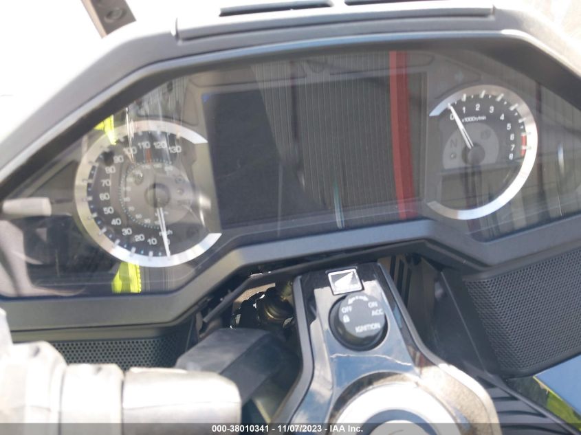 2023 HONDA GL1800 D JH2SC7957PK500542