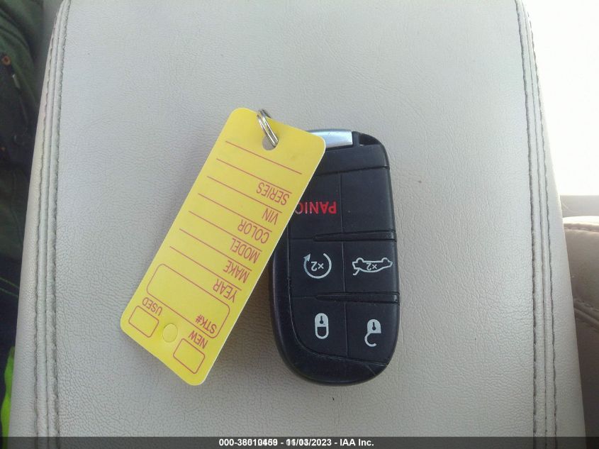 2016 CHRYSLER 200 C - 1C3CCCCB9GN192698