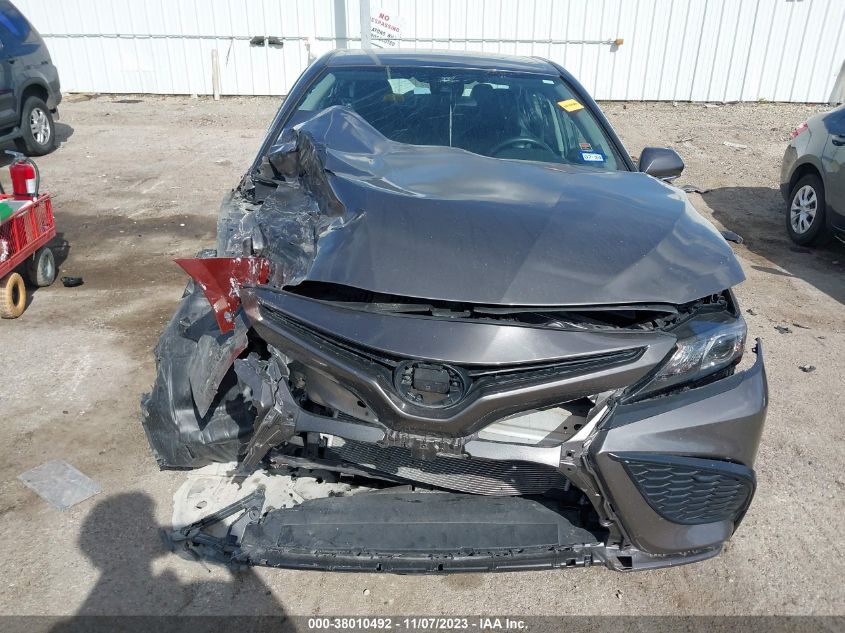2022 TOYOTA CAMRY SE/SE NIGHT SHADE - 4T1G11AK5NU638550