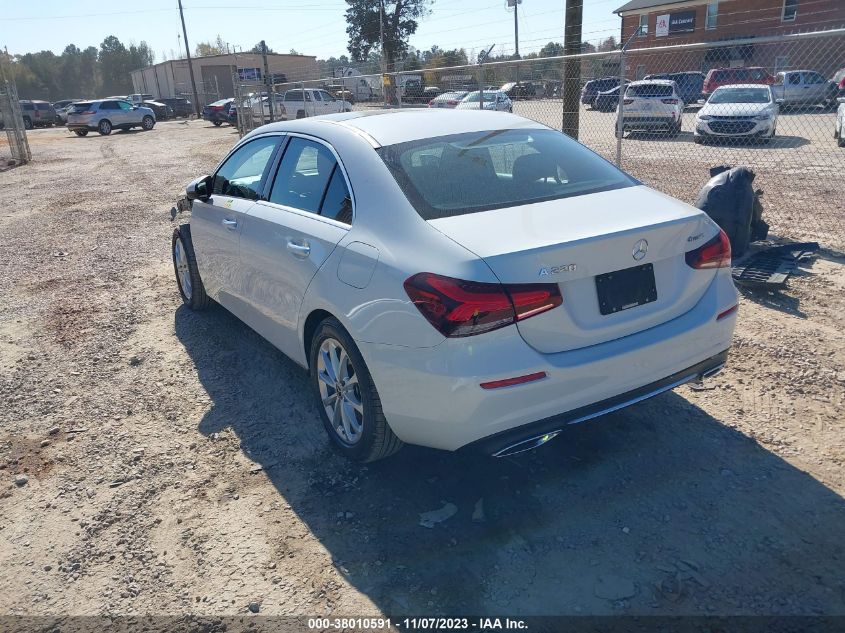 2020 MERCEDES-BENZ A 220 4MATIC W1K3G4FB9LW044465