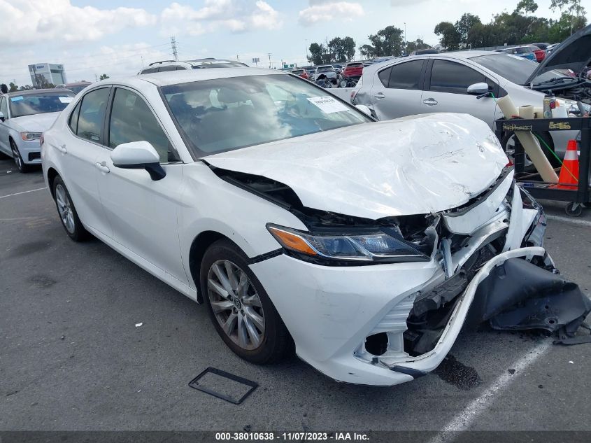 2018 TOYOTA CAMRY LE/SE/XLE/L - JTNB11HK8J3073257