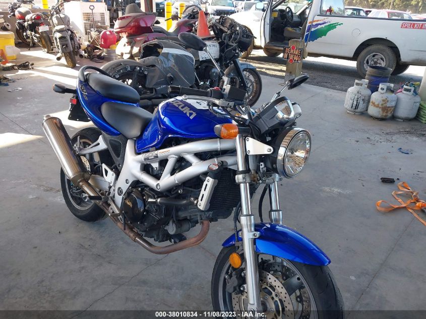 2000 SUZUKI SV650 - JS1VP52A8Y2100202