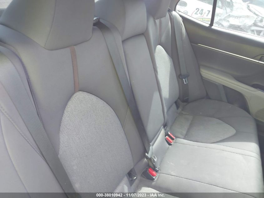 2018 TOYOTA CAMRY - 44IB11HK9JU113257