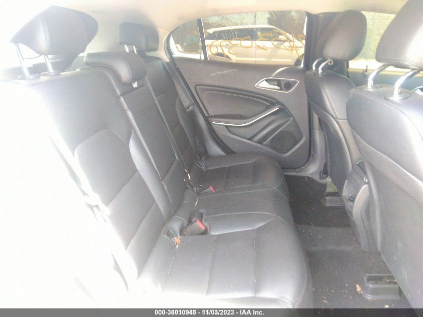2015 MERCEDES-BENZ GLA 250 - WDCTG4GB7FJ036482