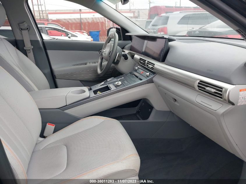2021 HYUNDAI NEXO LIMITED - KM8J84A69MU018367