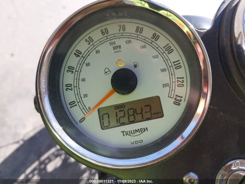 2012 TRIUMPH MOTORCYCLE THRUXTON SMT920K12CT518235