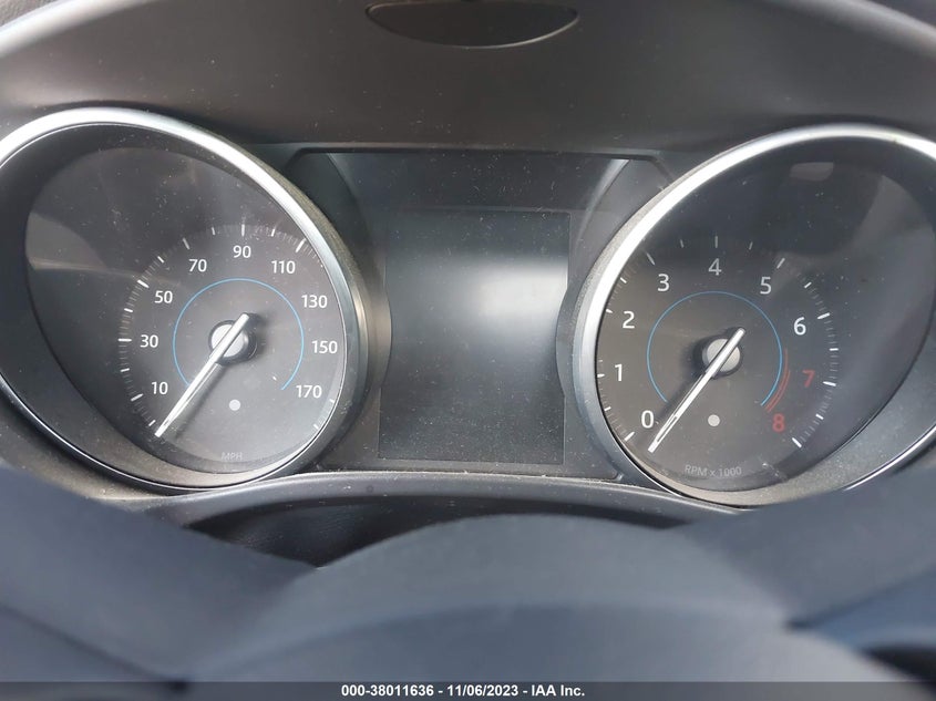 VIN SAJAD4BV9HA975824 2017 JAGUAR XE 35T PREMIUM